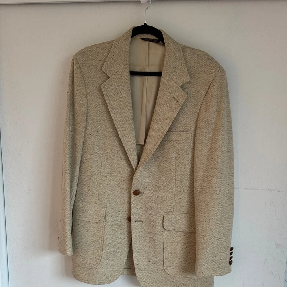 Classic Tan Men's Blazer 100% pure wool